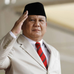 Prabowo Hormati Pemulung dan Pekerja Kecil