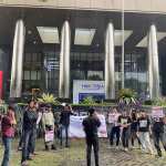 Aksi mahasiswa GMII menyoroti dugaan korupsi kontrak PT Antam di depan KPK RI