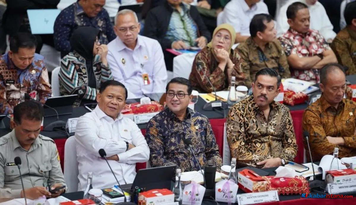Pemulihan ekonomi kreatif pascabencana melalui Program Ekraf Peduli Kemenekraf di Sumatera