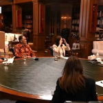 kewaspadaan laporan Prabowo dalam rapat bersama pejabat membahas laporan ekonomi dan sosial