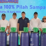pilah sampah Jakarta Utara dalam deklarasi 100 persen dari sumber