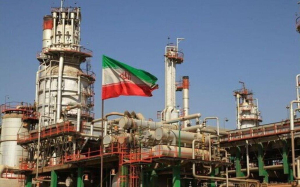 Iran pulihkan kilang minyak pasca serangan