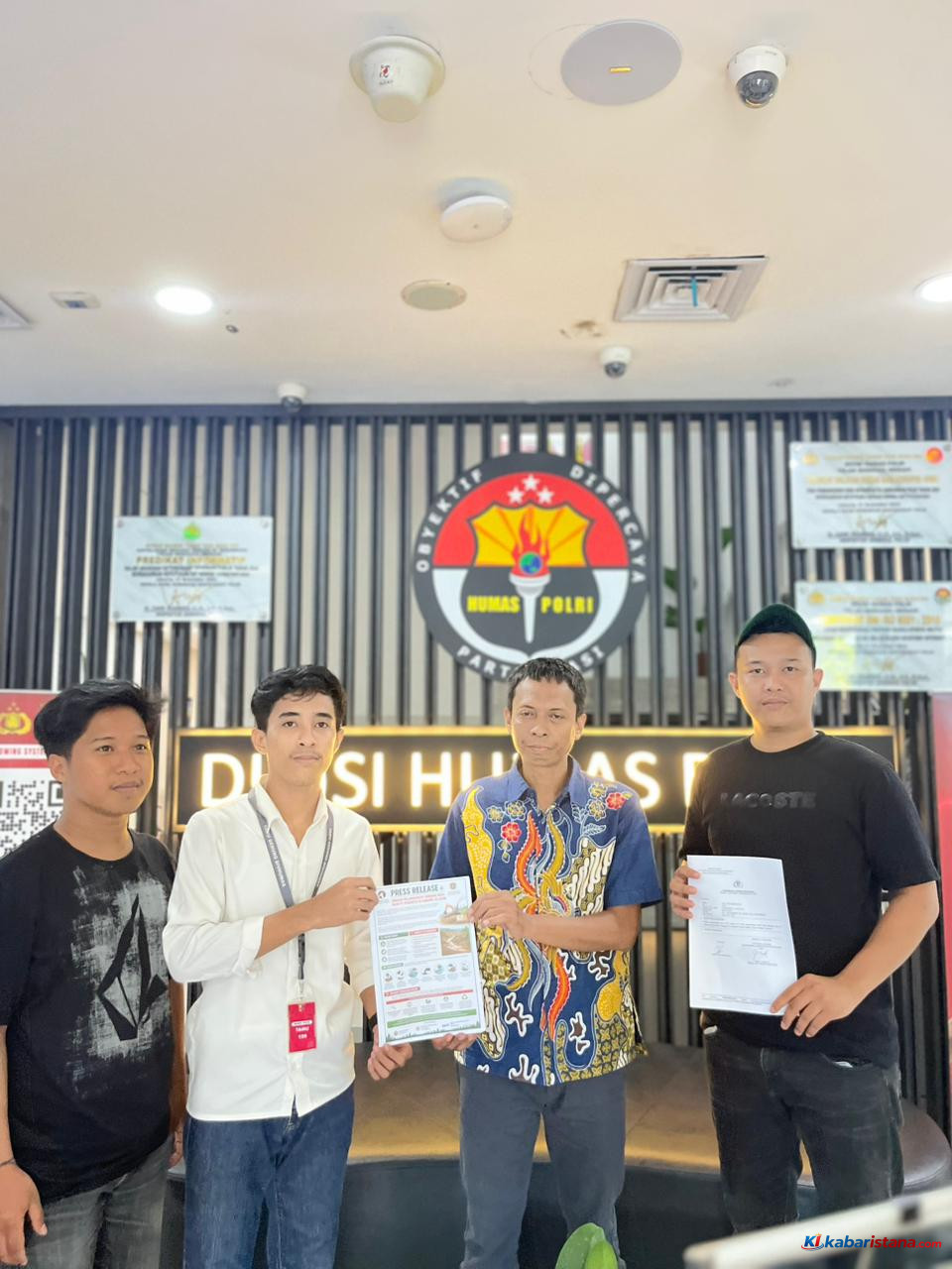 demo mahasiswa Ifishdeco di Bareskrim Polri