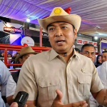 Wakil Menteri Pertanian Sudaryono berbicara kepada wartawan tentang peluang investasi peternakan di Wonosobo, Jawa Tengah, yang bertujuan menjadikannya pusat produksi susu segar dan daging nasional untuk memenuhi kebutuhan dalam negeri.