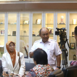 diskusi program makan bergizi gratis bersama pejabat pemerintah dan pemangku kepentingan