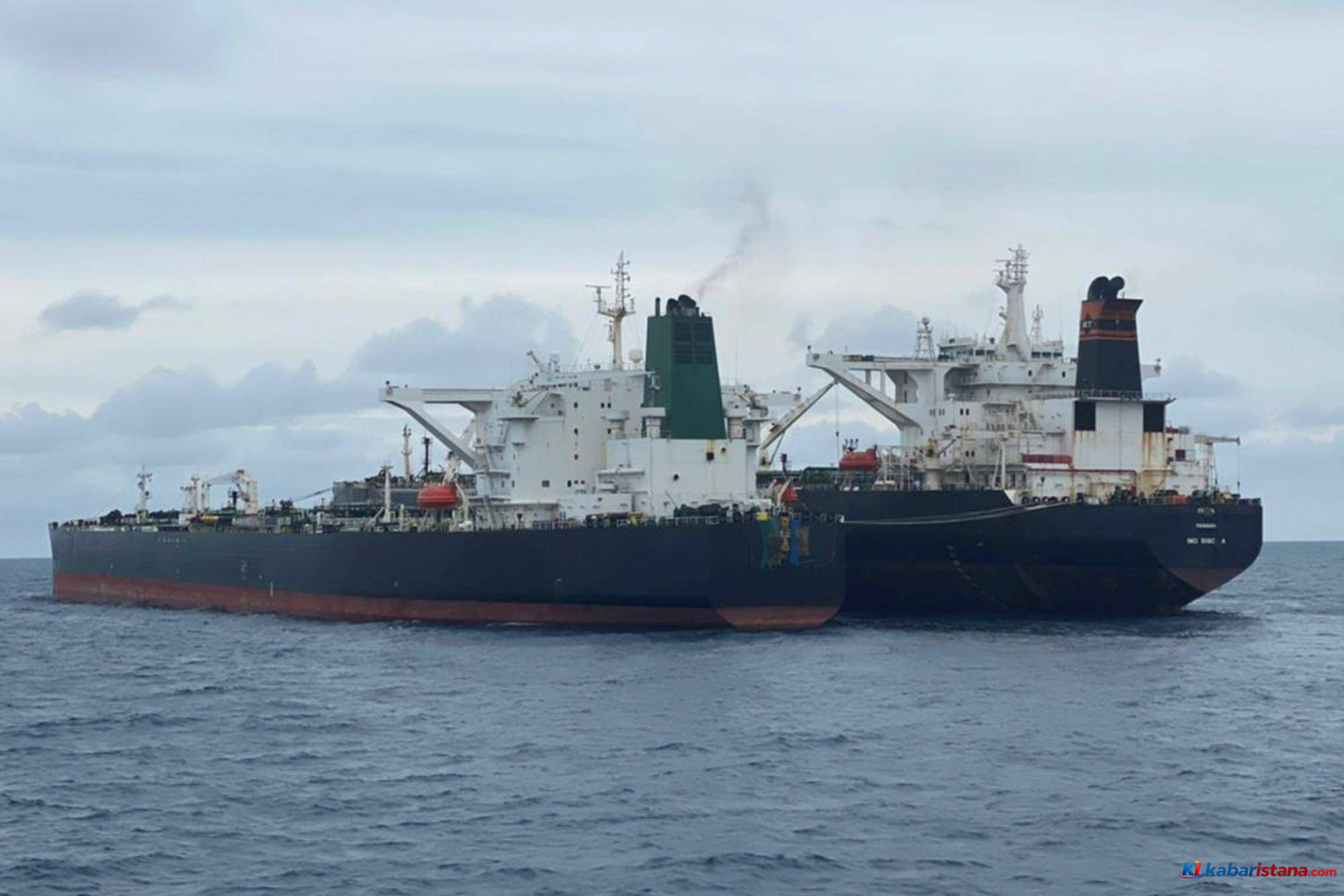 kapal Pertamina tertahan di Selat Hormuz menunggu kondisi aman