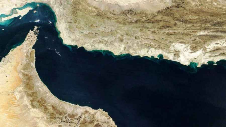 Iran ancam serangan balasan di kawasan Selat Hormuz