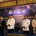 Kanal aduan terpadu pemerintah dibahas dalam konferensi pers Kemenko Kumham Imipas di Jakarta