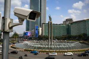 CCTV Bundaran HI milik Pemprov DKI Jakarta berfungsi normal untuk mendukung keamanan dan pemantauan wilayah.