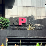 Anggota Polri tersangka dugaan pemerasan Bupati Pemalang di Gedung KPK Jakarta