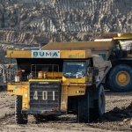 Kepastian produksi pertambangan dinilai menjadi kunci menjaga penerimaan negara dan mendukung hilirisasi industri mineral Indonesia.