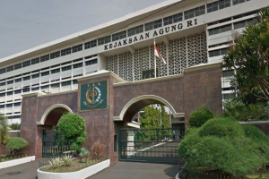 Kejagung periksa lima saksi dugaan korupsi program MBG di BGN periode 2025–2026 untuk memperkuat bukti dan melengkapi berkas perkara.